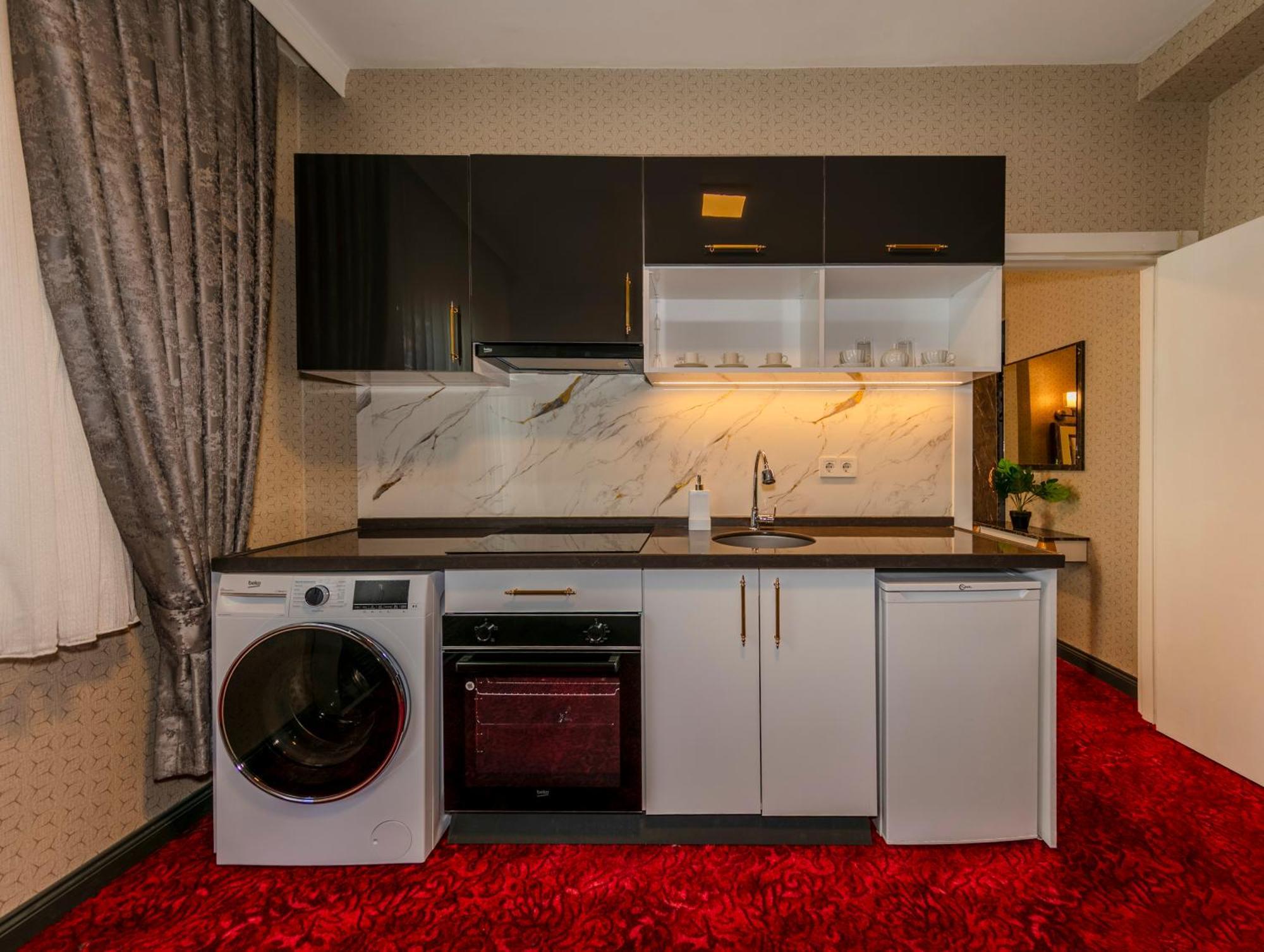 Hotel Sisli Form *